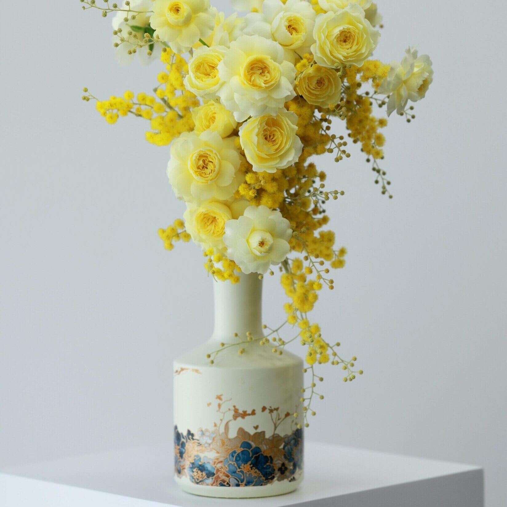 Artificial Flowers Vase